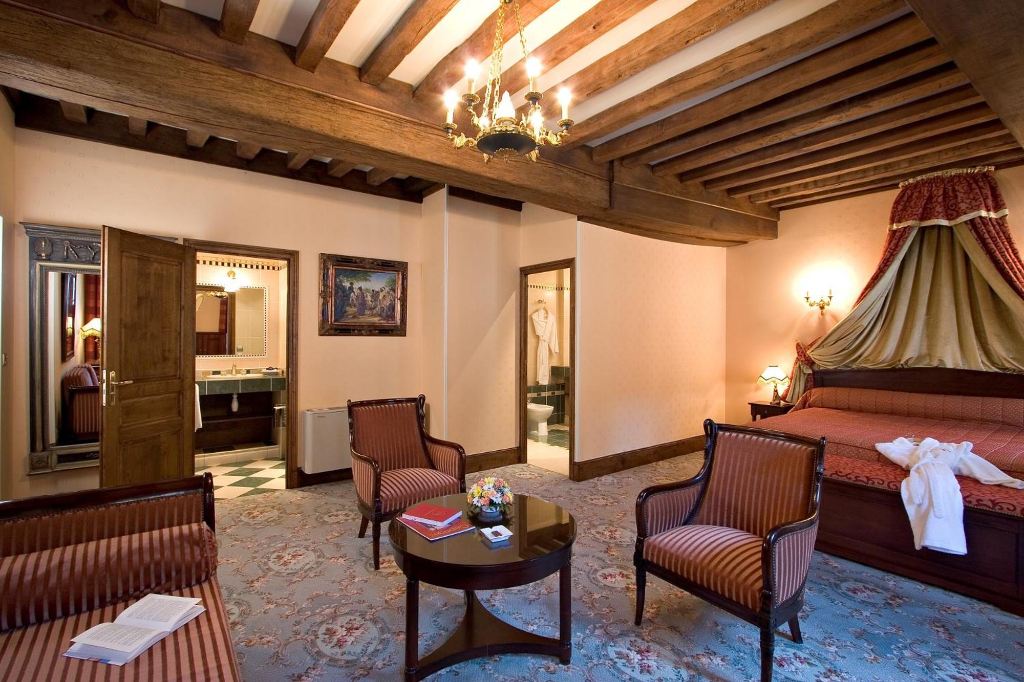 Hotel Le Cep Бон Екстериор снимка
