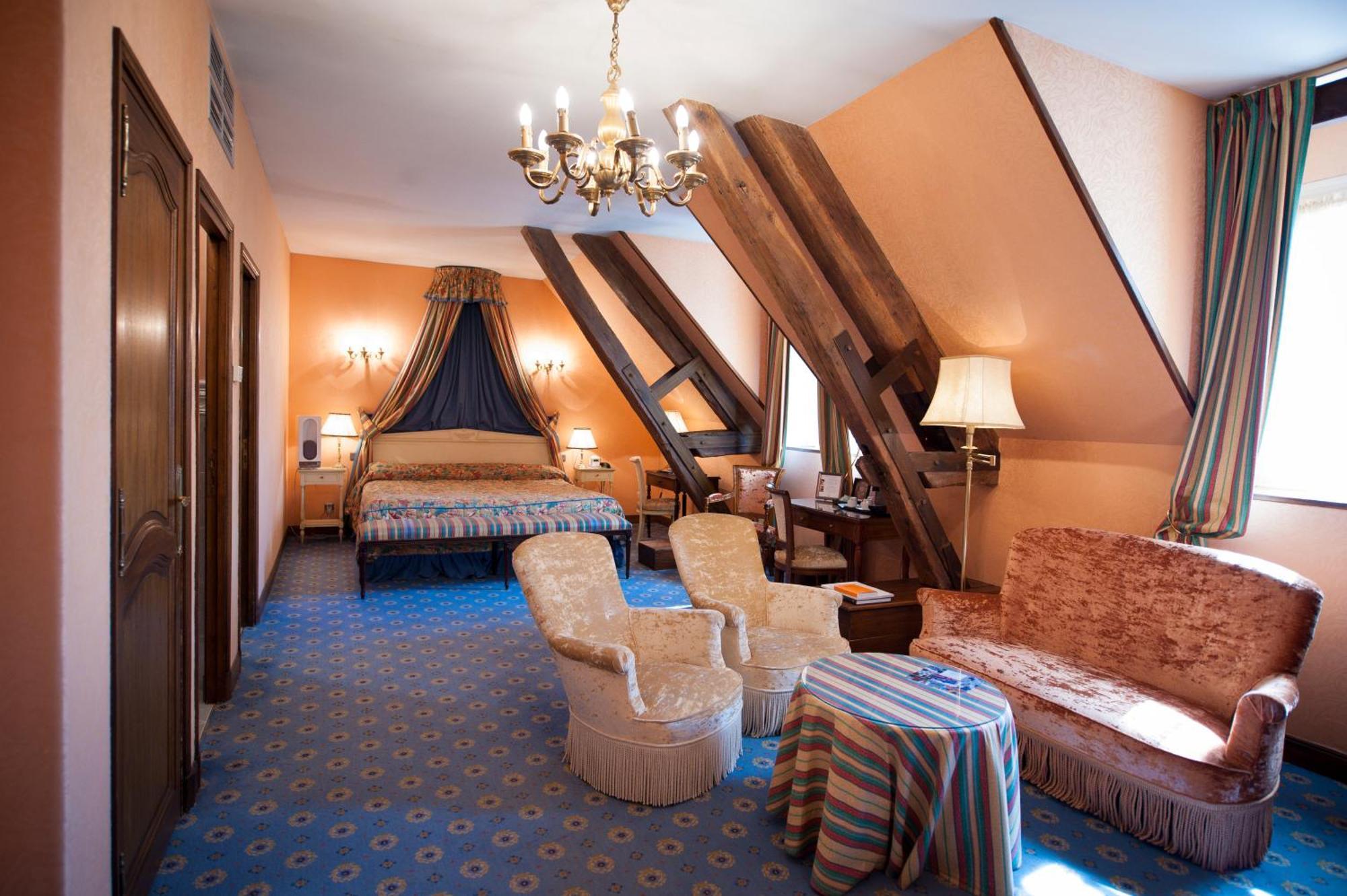 Hotel Le Cep Бон Екстериор снимка